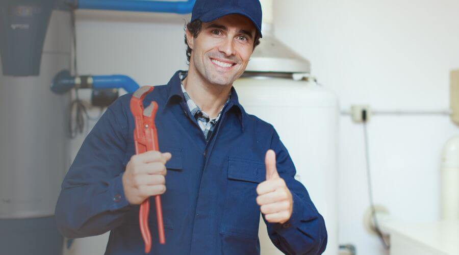 Professional Tankless Water Heater Installation in Hollister, MO